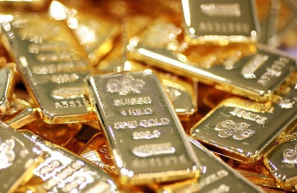 ارتفاع أسعار الذهب بشكل كبير خلال ترقب قرار الفيدرالي الأمريكي.